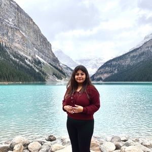 Meet your Posher, Deepakshi